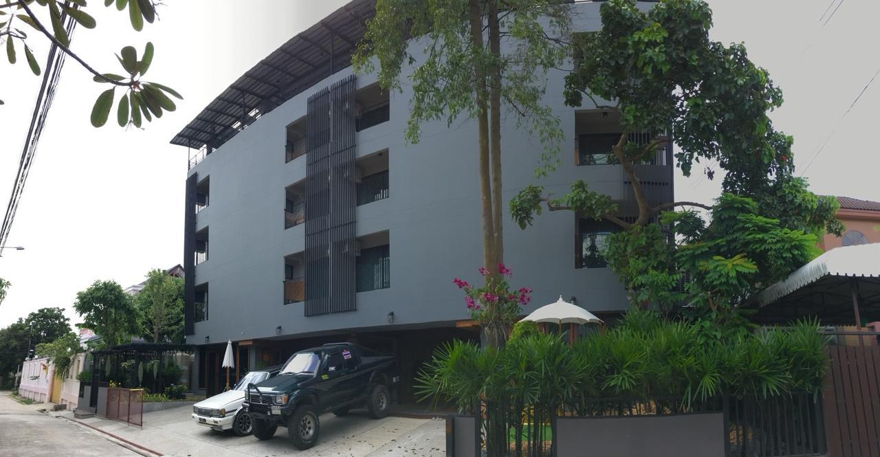 Na Siri Lake View Samut Prakan Bagian luar foto