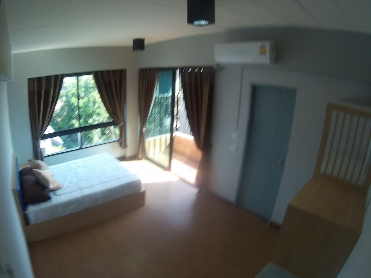 Na Siri Lake View Samut Prakan Bagian luar foto