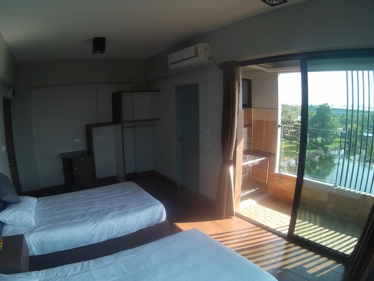 Na Siri Lake View Samut Prakan Bagian luar foto