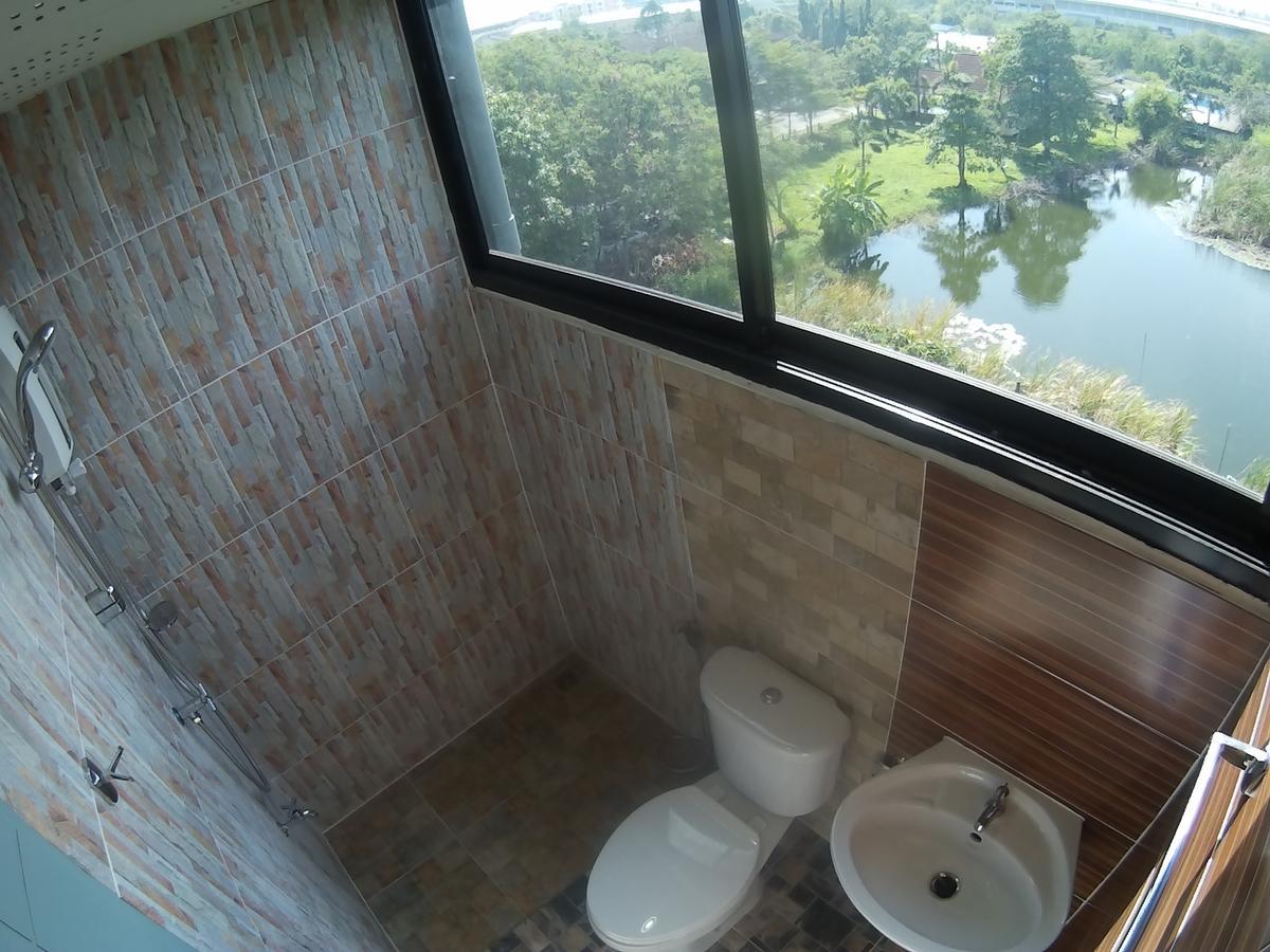 Na Siri Lake View Samut Prakan Bagian luar foto