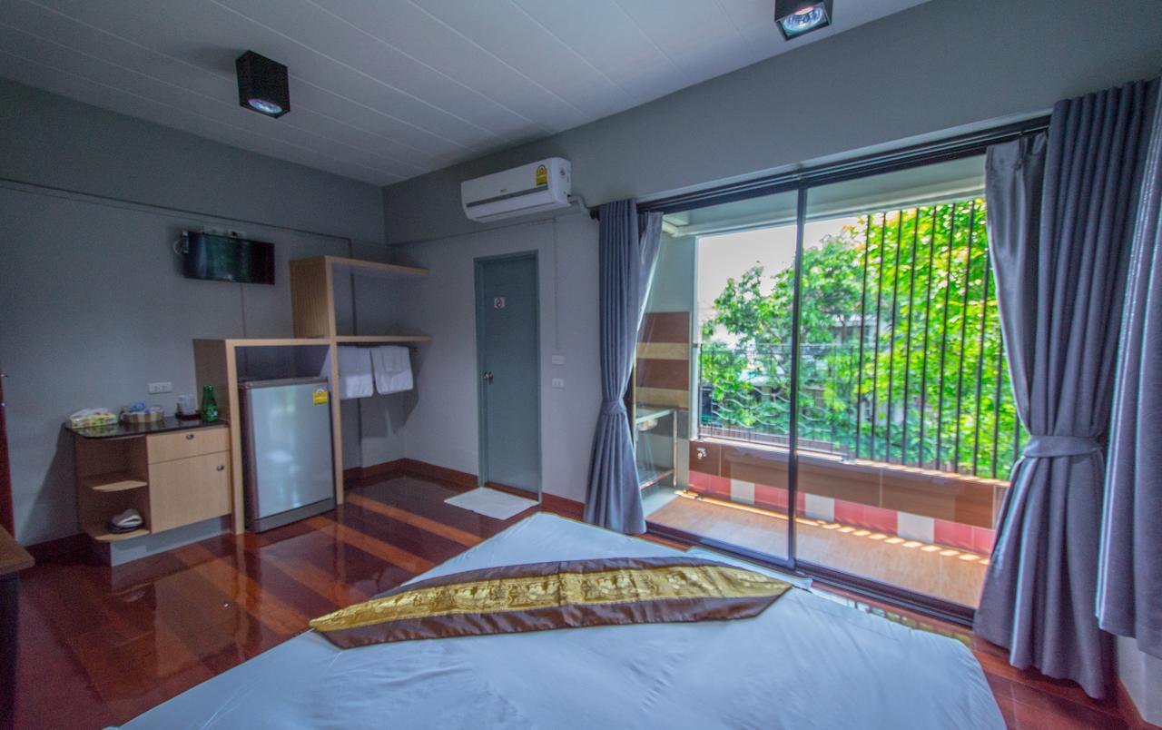 Na Siri Lake View Samut Prakan Bagian luar foto